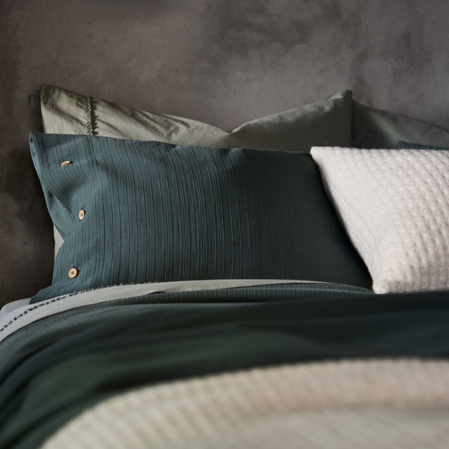 Nodal Duvet Cover Dark Green 260x240cm+2(50x70cm) Season Home Collection