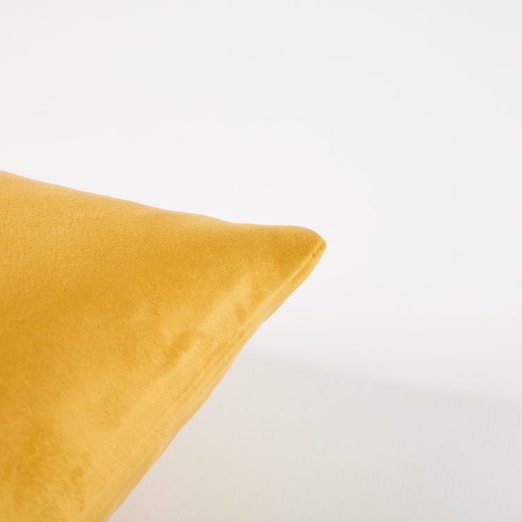 almofada-decorativa-amarelo-veludo-2