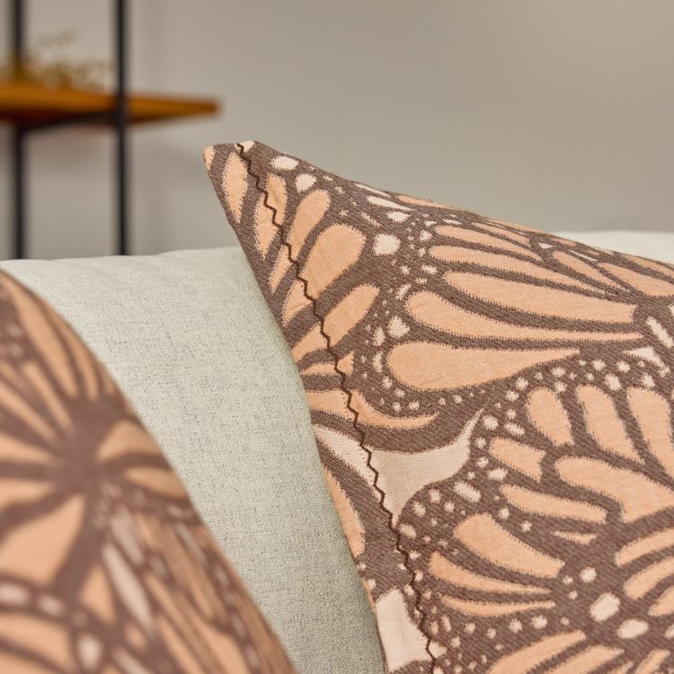 almofada-decorativa-cor-unica-monarca-2