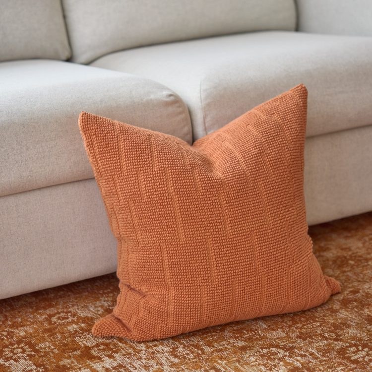 almofada-decorativa-laranja-outline-1