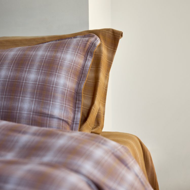 capa-edredon-cor-unica-holos-2