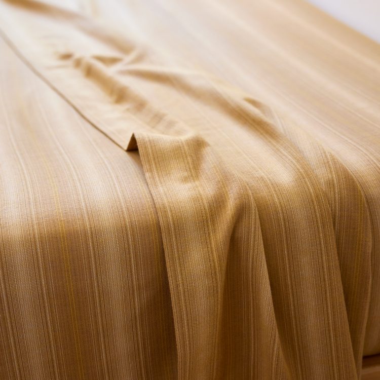 lencol-cima-ambar-holos-smooth-1