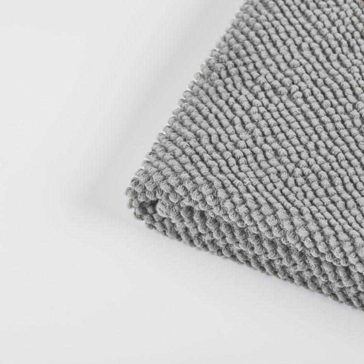 tapete-banho-cinza-leerdan-2