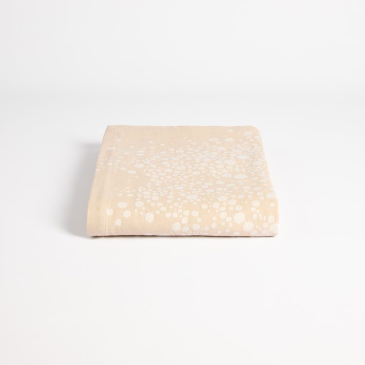 toalha-mesa-bege-mystical-1