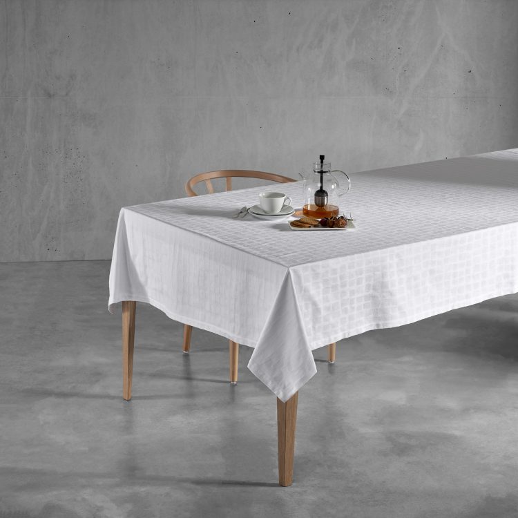 toalha-mesa-branco-albit-1