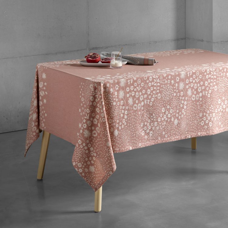 toalha-mesa-rosa-wild-one-1